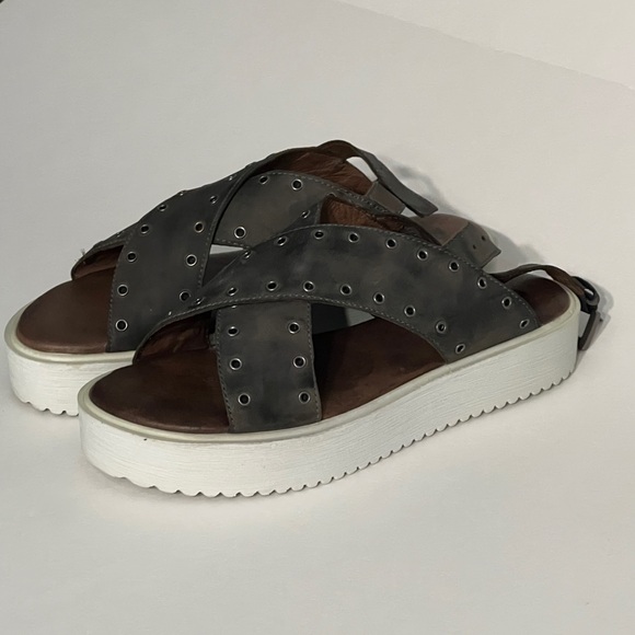 Bed Stu Roan Hali Platform Sandals, size 8.5. Grey Leather heel strap grommets - Picture 5 of 16